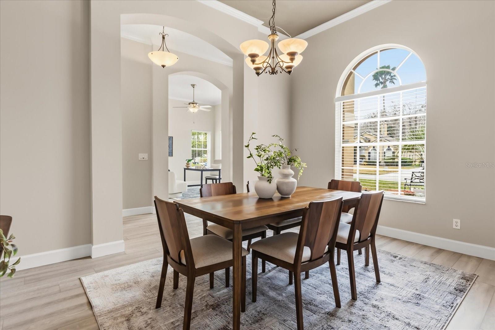 Image 2 of 28 For 106 Winghurst Boulevard