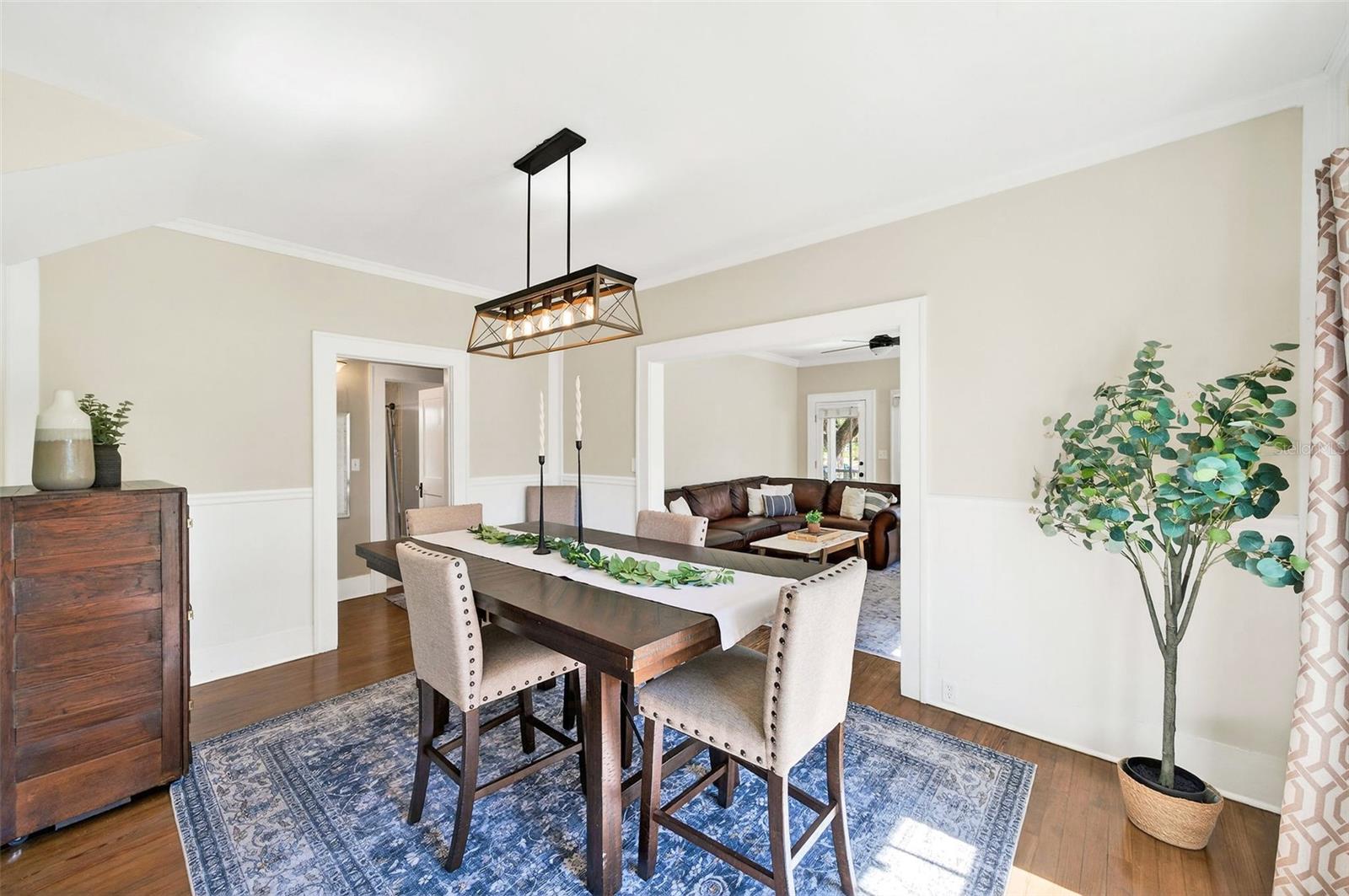 Image 10 of 52 For 120 Shine Avenue