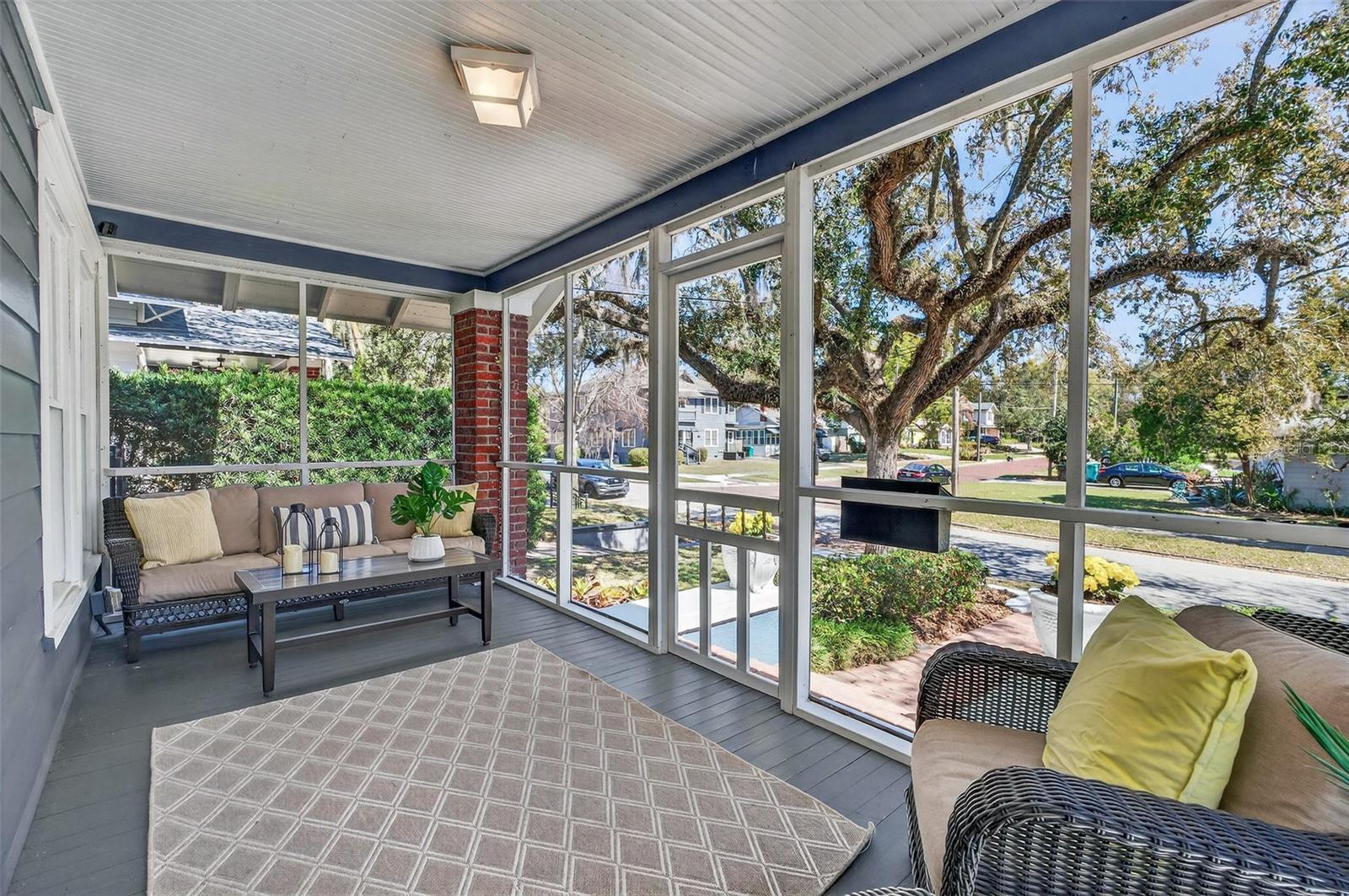 Image 2 of 52 For 120 Shine Avenue