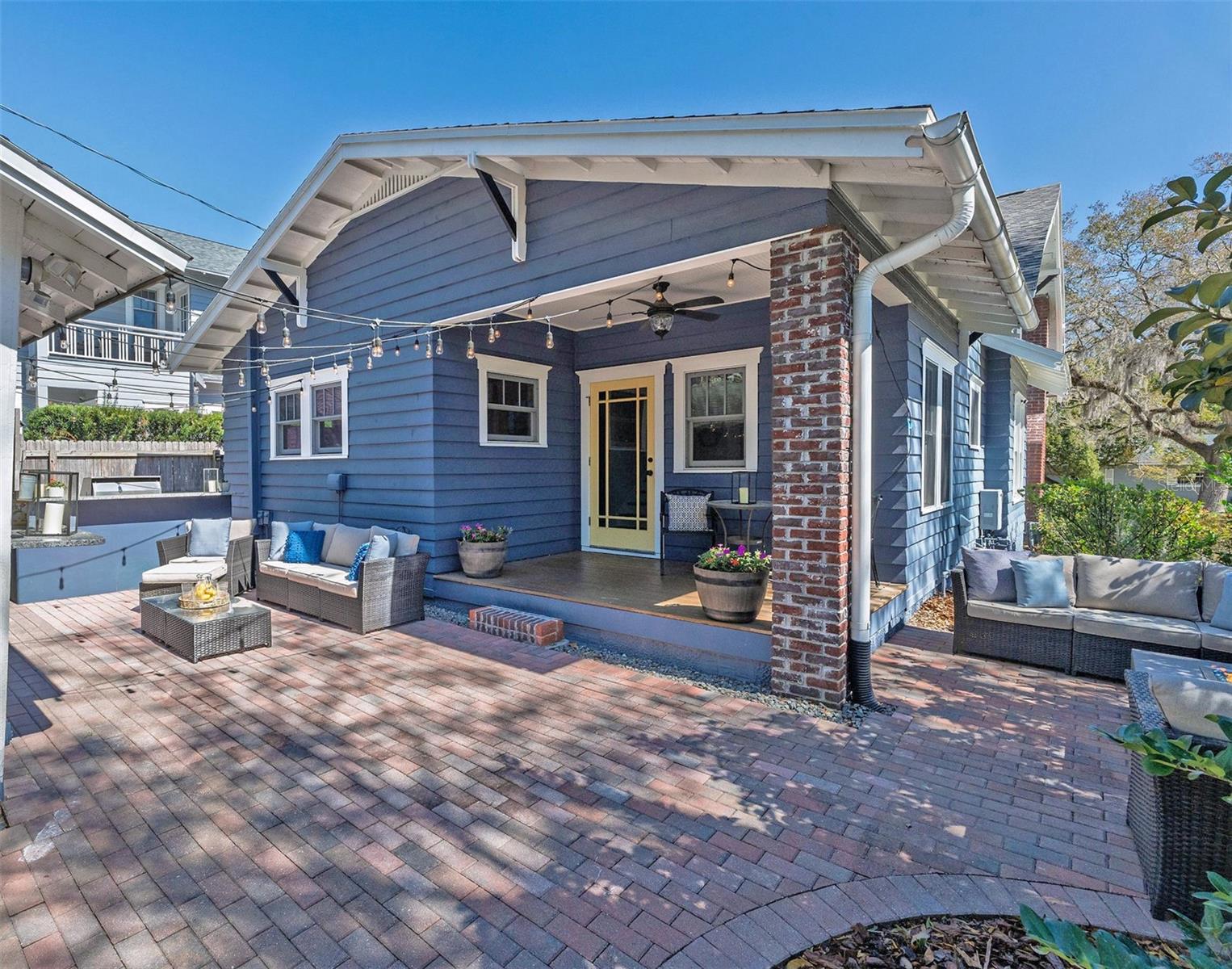 Image 35 of 52 For 120 Shine Avenue