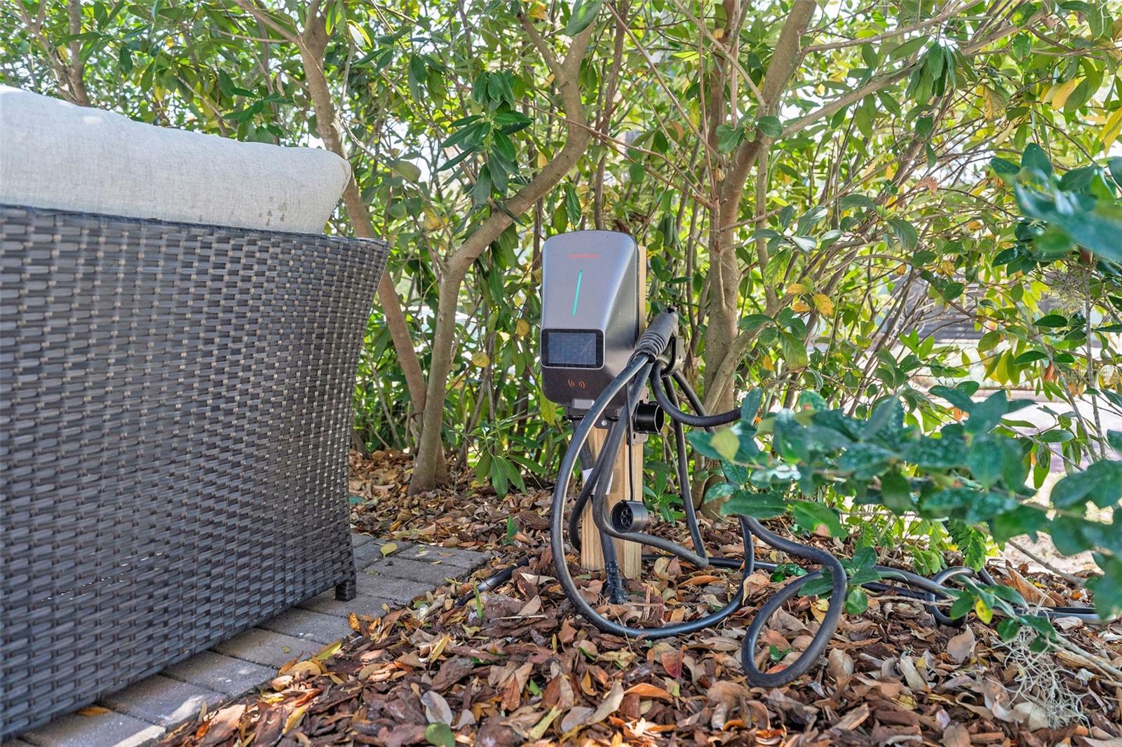 Image 39 of 52 For 120 Shine Avenue