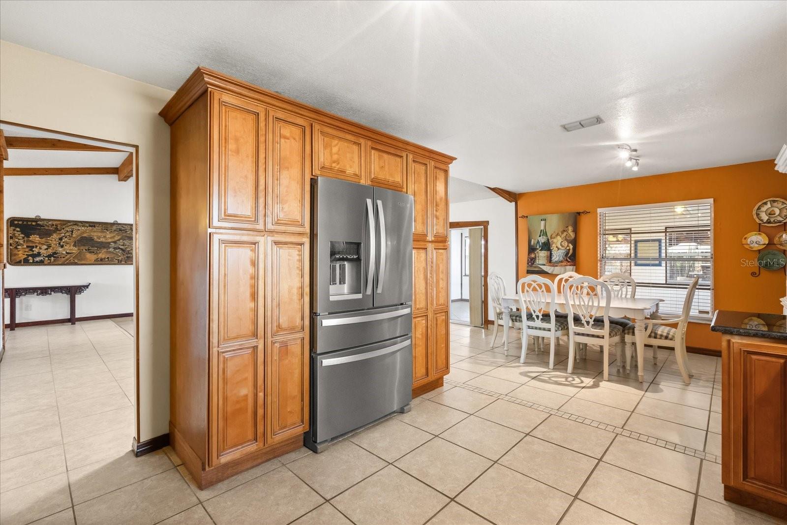 Image 7 of 26 For 1534 Perez  