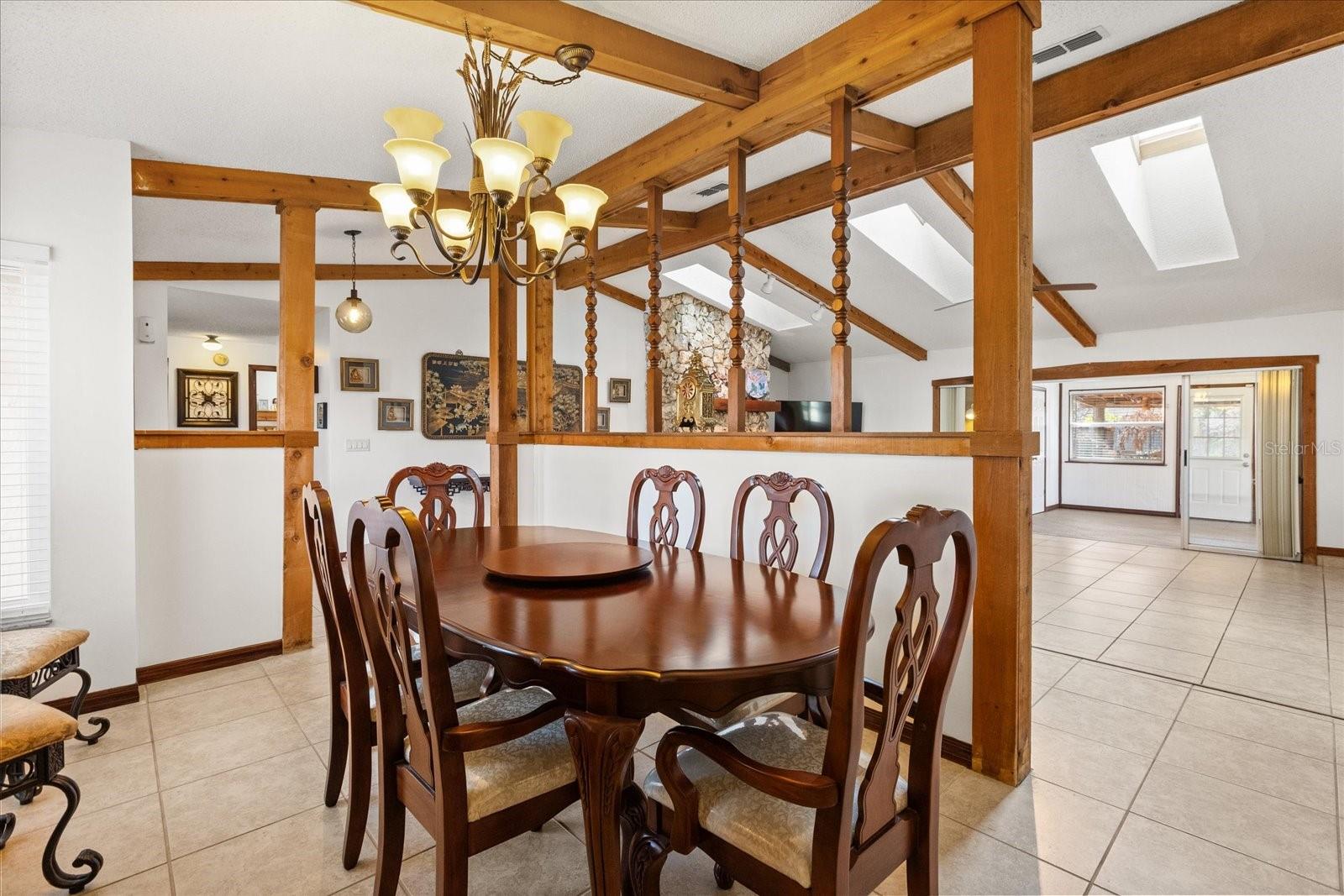 Image 9 of 26 For 1534 Perez  