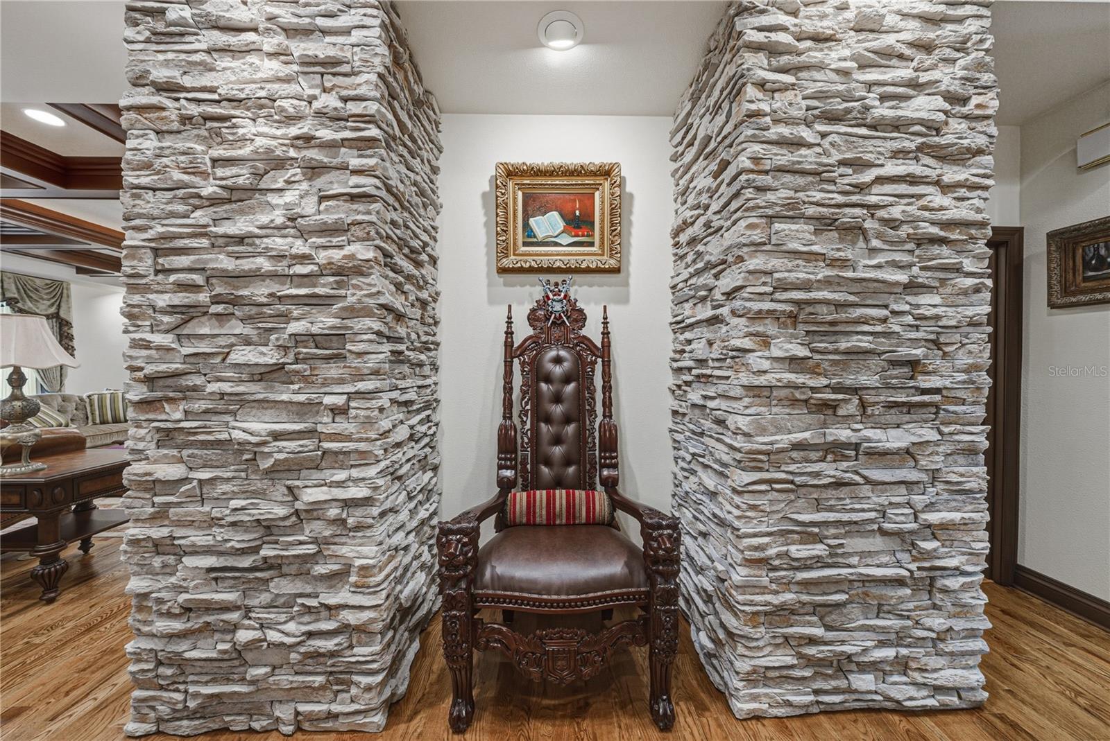 Listing photo id 39 for 3505 Gallagher Road