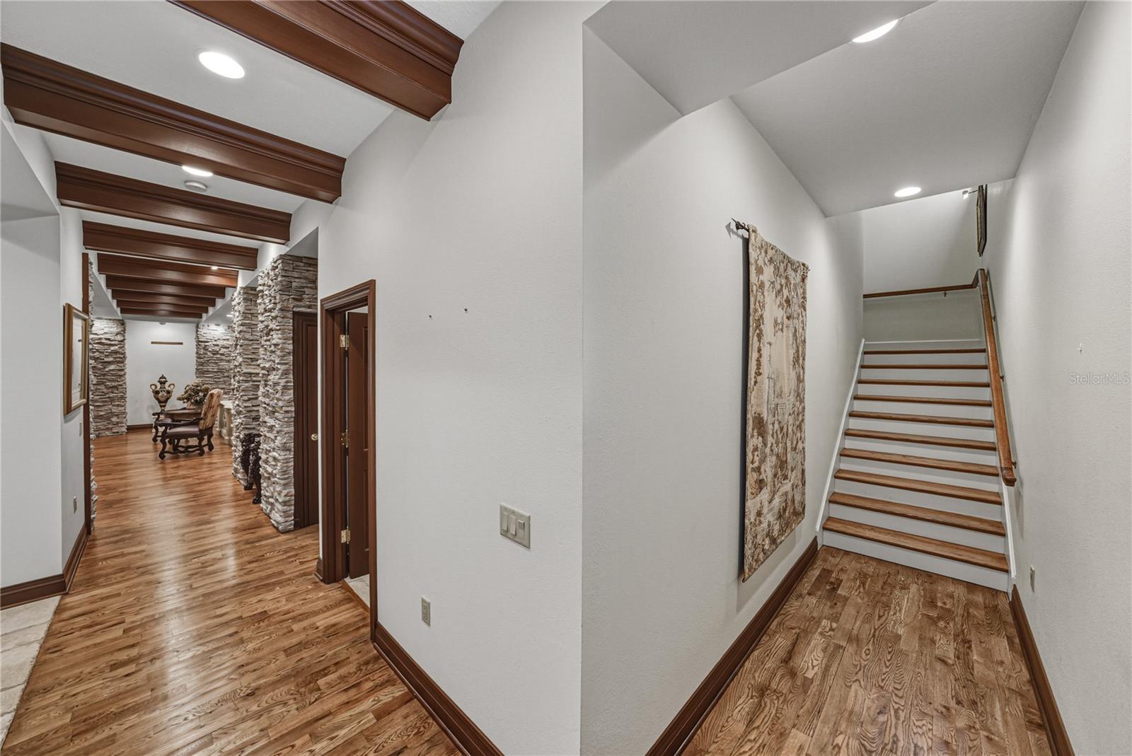 Listing photo id 44 for 3505 Gallagher Road