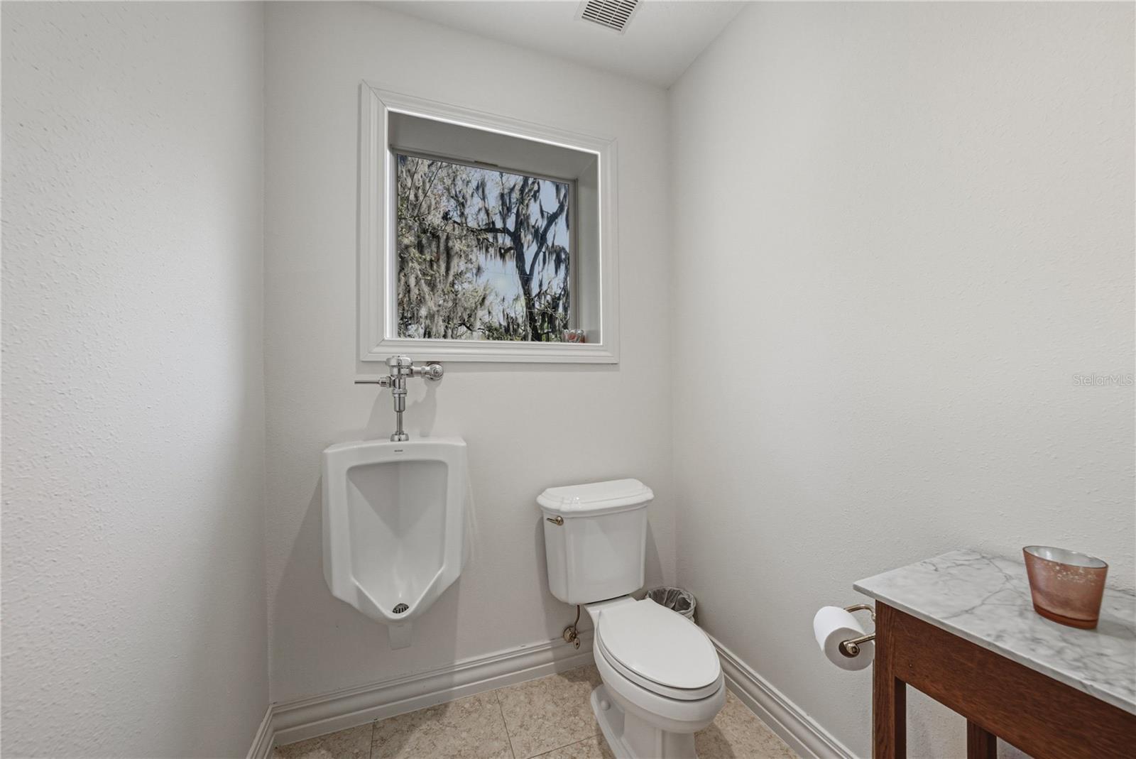 Listing photo id 53 for 3505 Gallagher Road