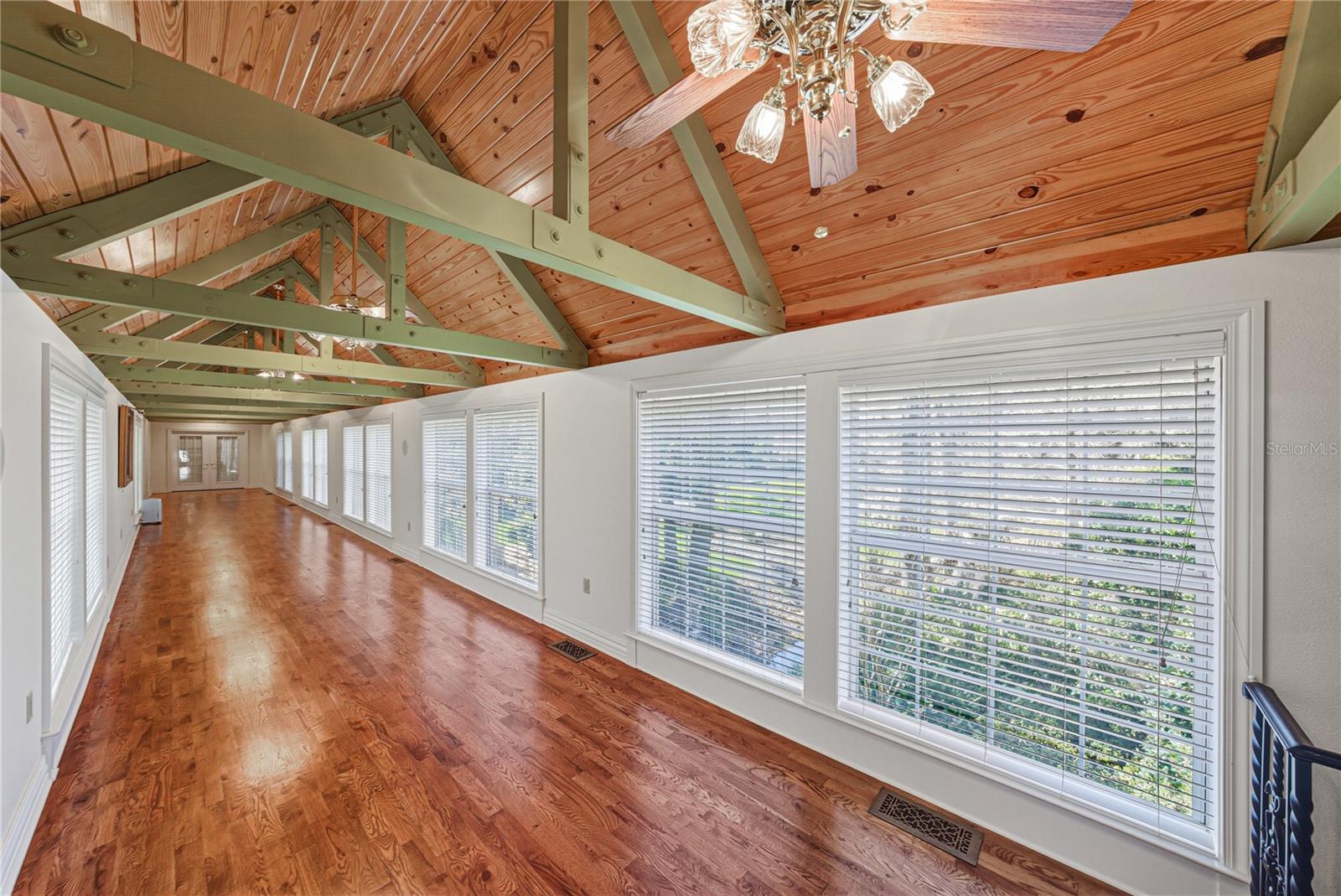 Listing photo id 59 for 3505 Gallagher Road