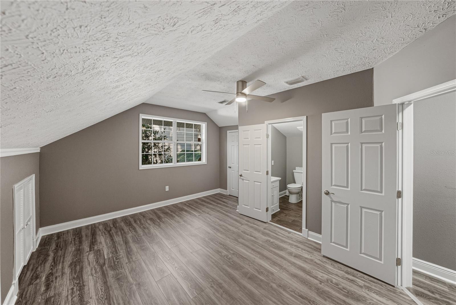 Listing photo id 61 for 3505 Gallagher Road