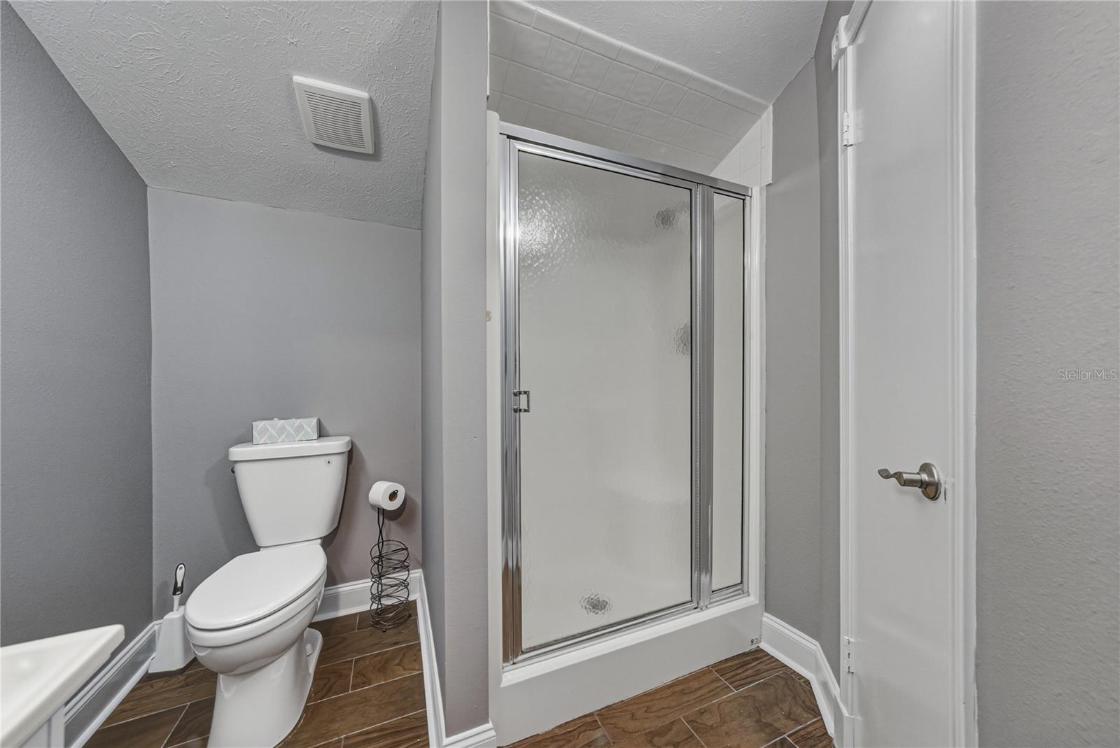 Listing photo id 62 for 3505 Gallagher Road