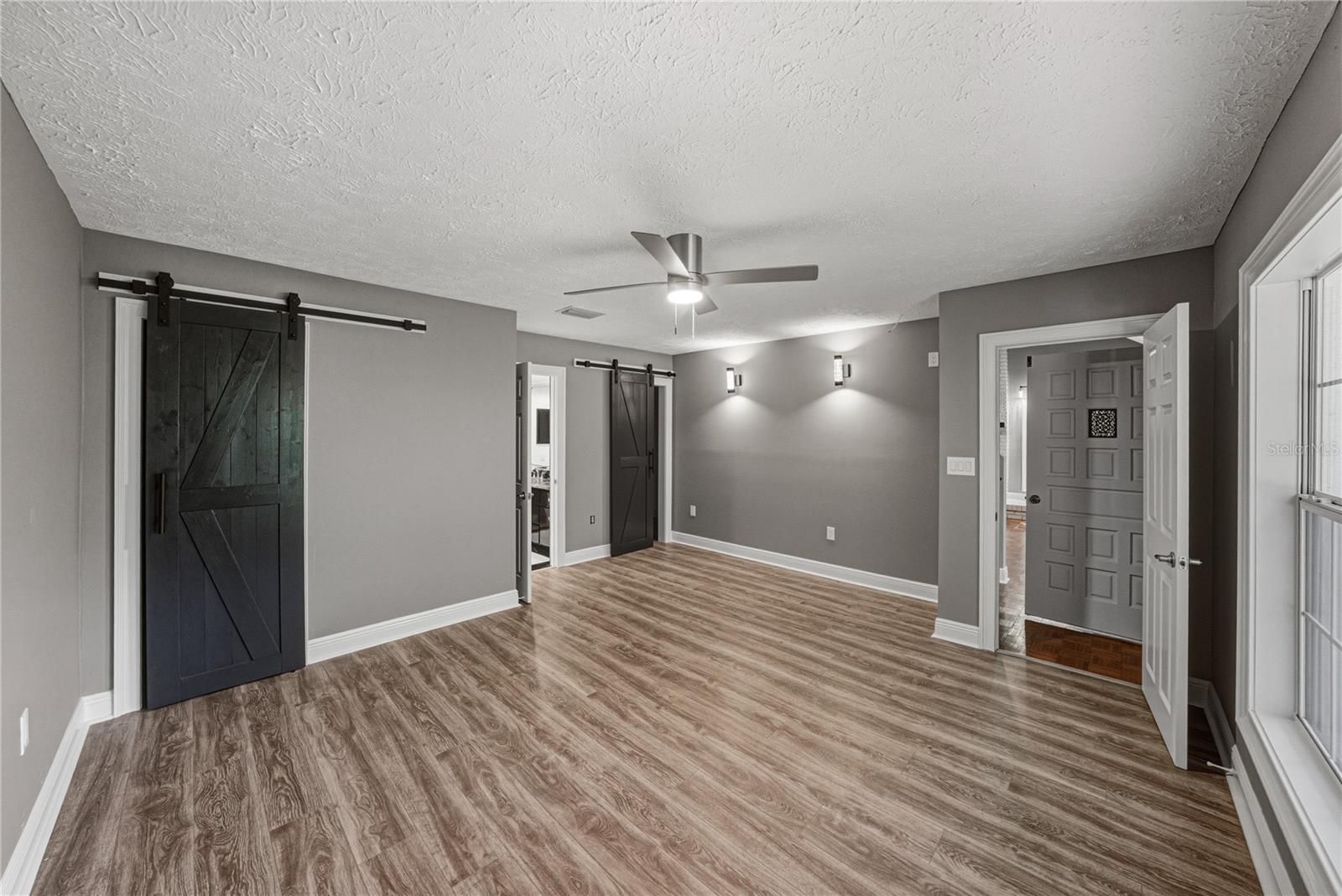 Listing photo id 65 for 3505 Gallagher Road