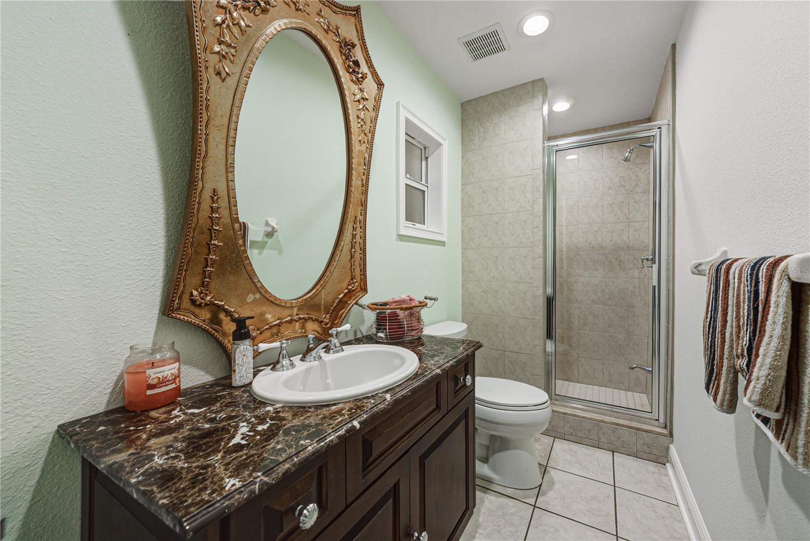 Listing photo id 72 for 3505 Gallagher Road