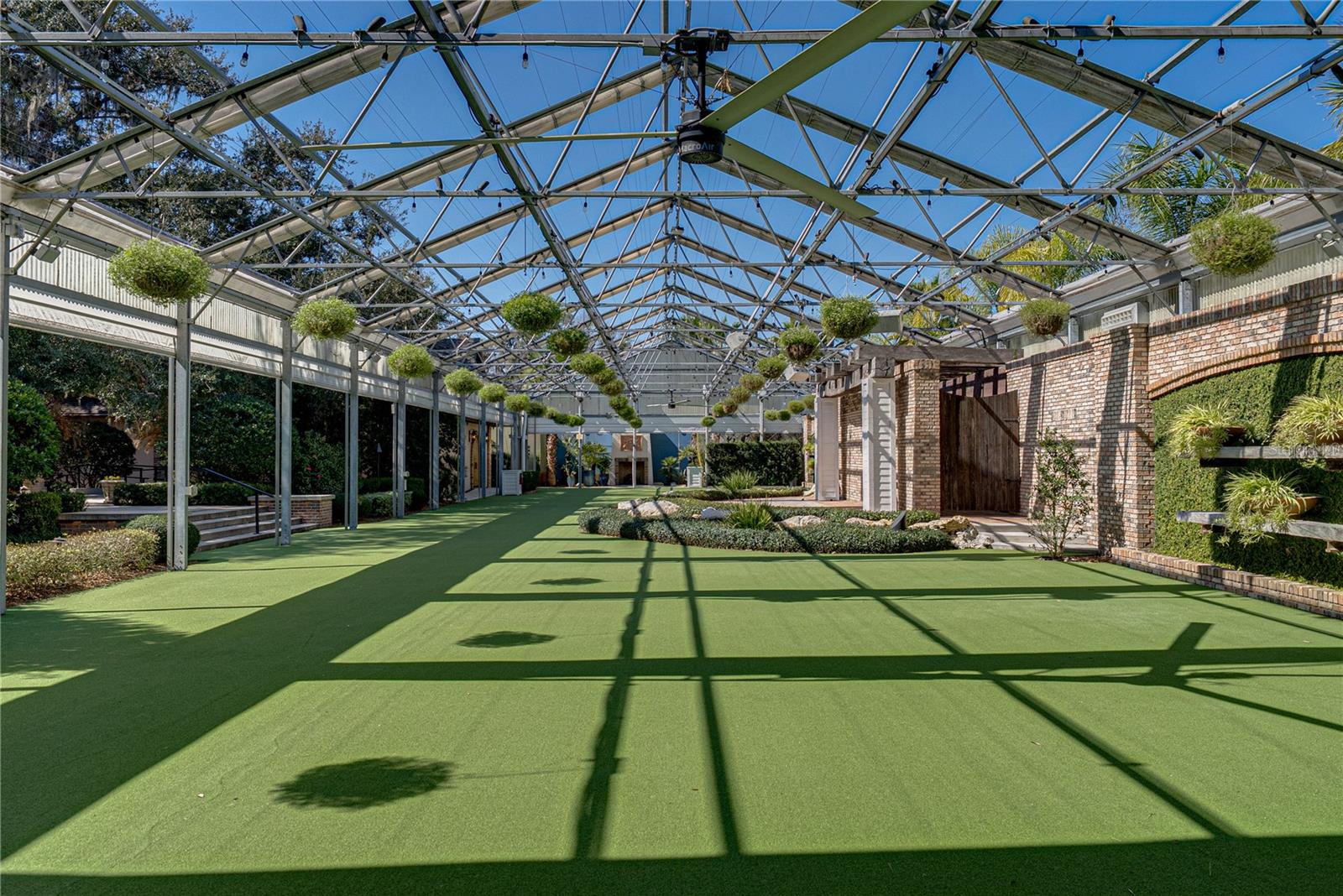 Listing photo id 79 for 3505 Gallagher Road