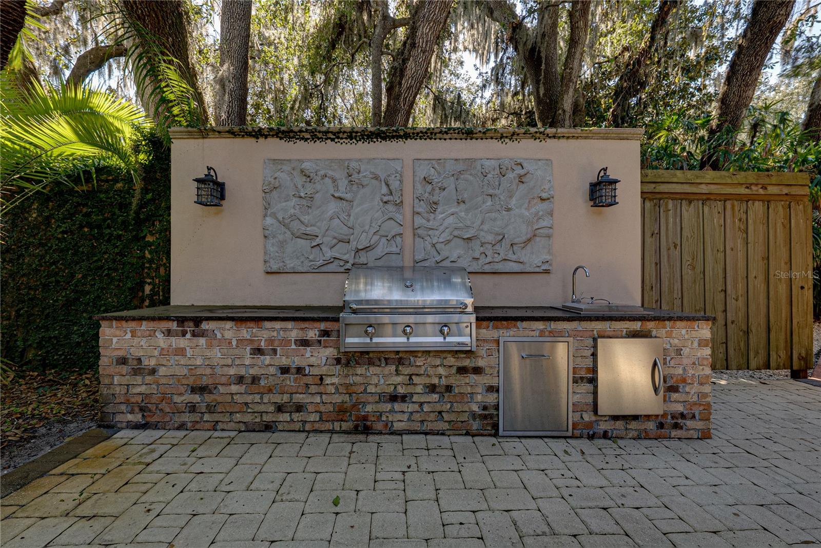 Listing photo id 86 for 3505 Gallagher Road