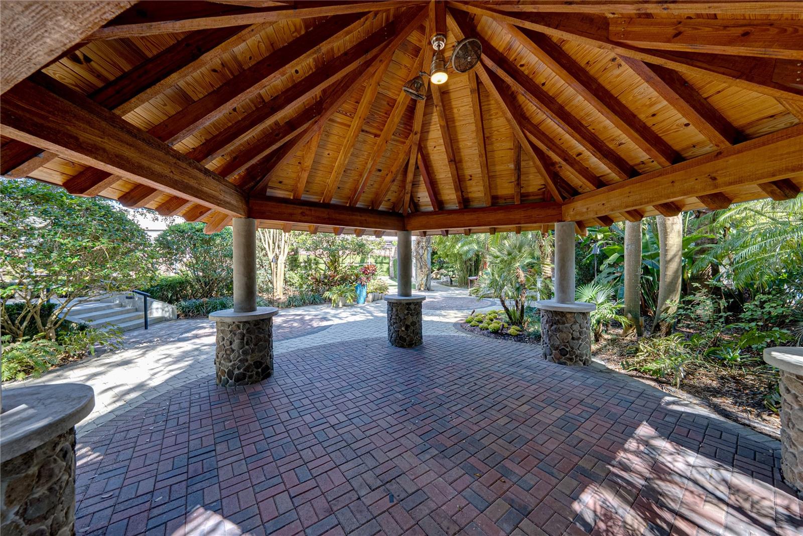 Listing photo id 92 for 3505 Gallagher Road