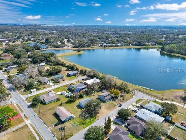 Image 30 of 32 For 1809 Pear Avenue