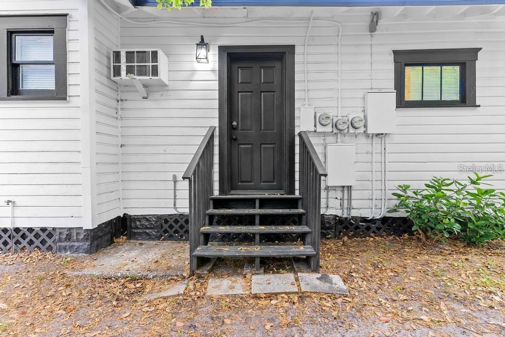 Image 44 of 54 For 412 Harwood Street