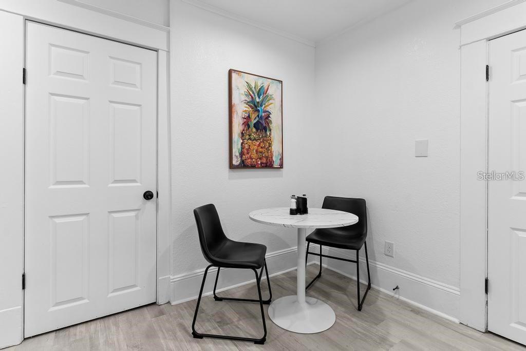 Image 46 of 54 For 412 Harwood Street