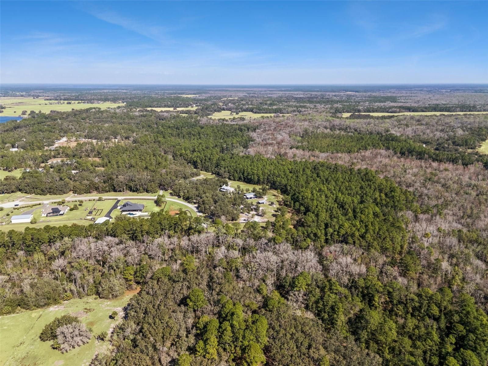 Image 6 of 9 For 22271 Deer Park Avenue