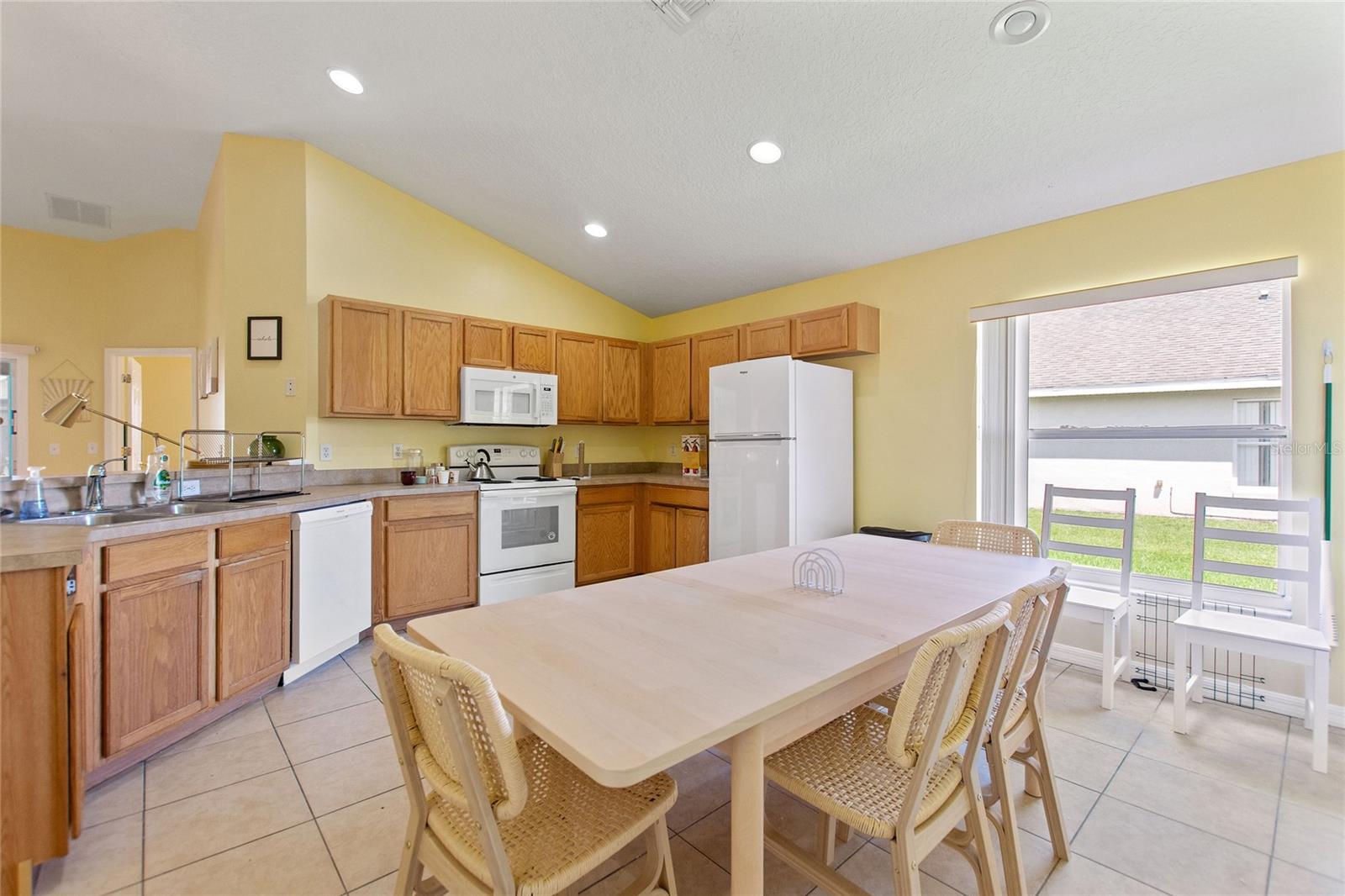 Image 16 of 43 For 2705 Prestwick Lane