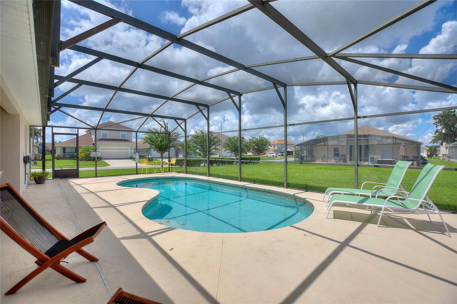 Image 3 of 43 For 2705 Prestwick Lane