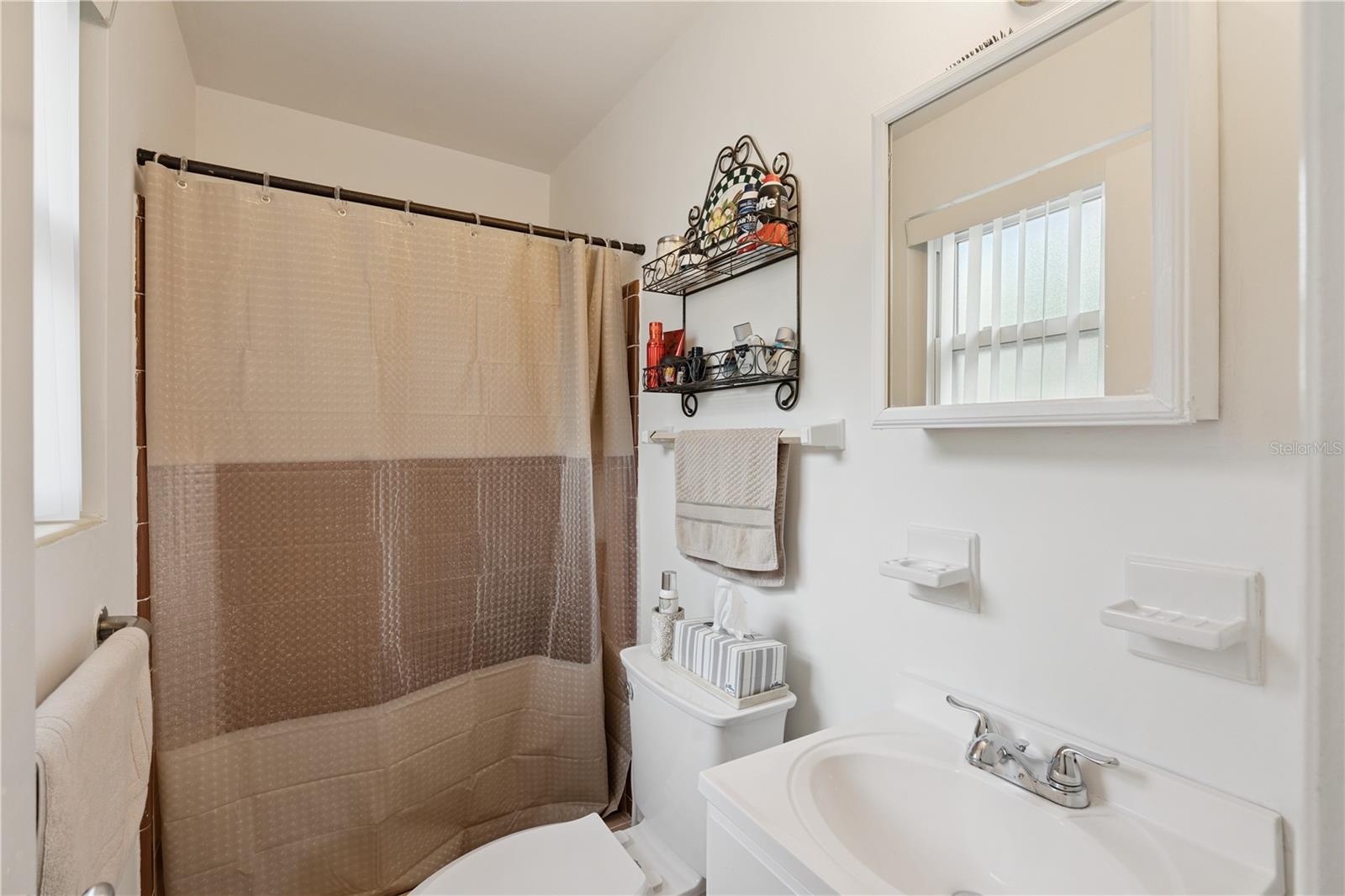 Image 13 of 26 For 6138 Shenandoah Way