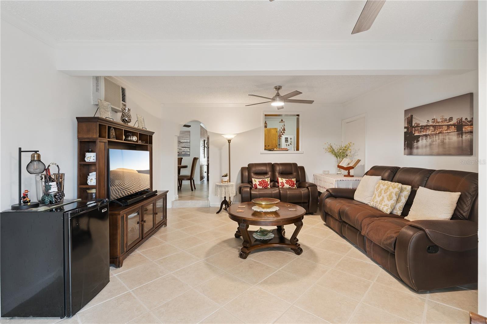 Image 9 of 26 For 6138 Shenandoah Way