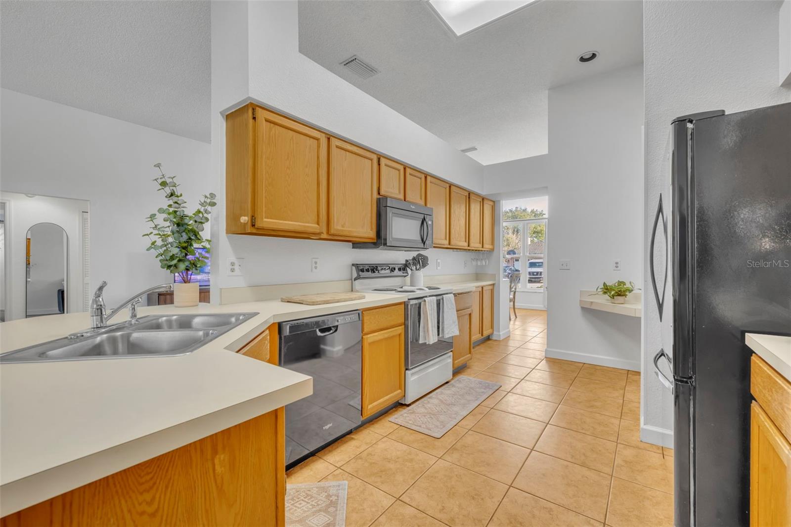 Image 16 of 44 For 2432 Deermeadow Drive