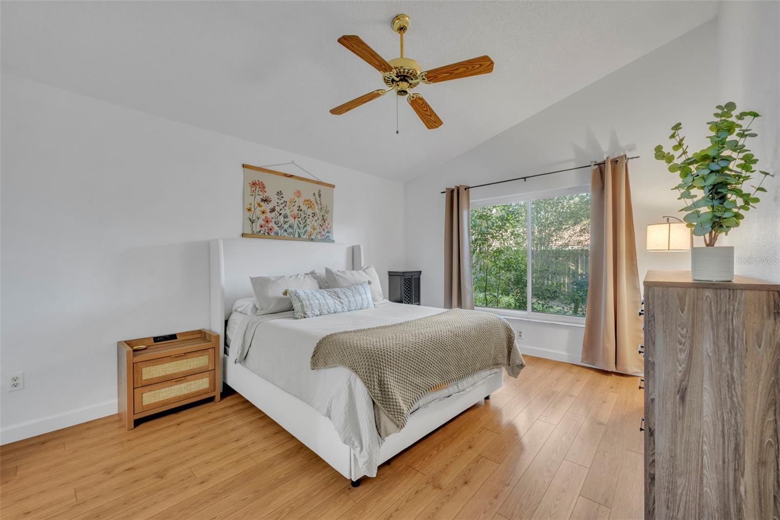 Image 22 of 44 For 2432 Deermeadow Drive