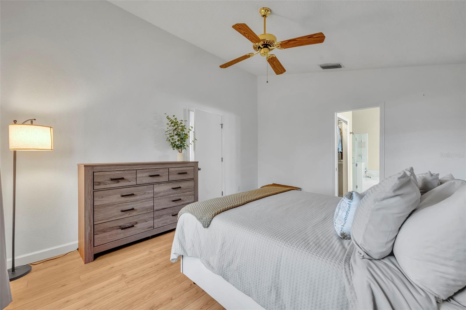 Image 24 of 44 For 2432 Deermeadow Drive