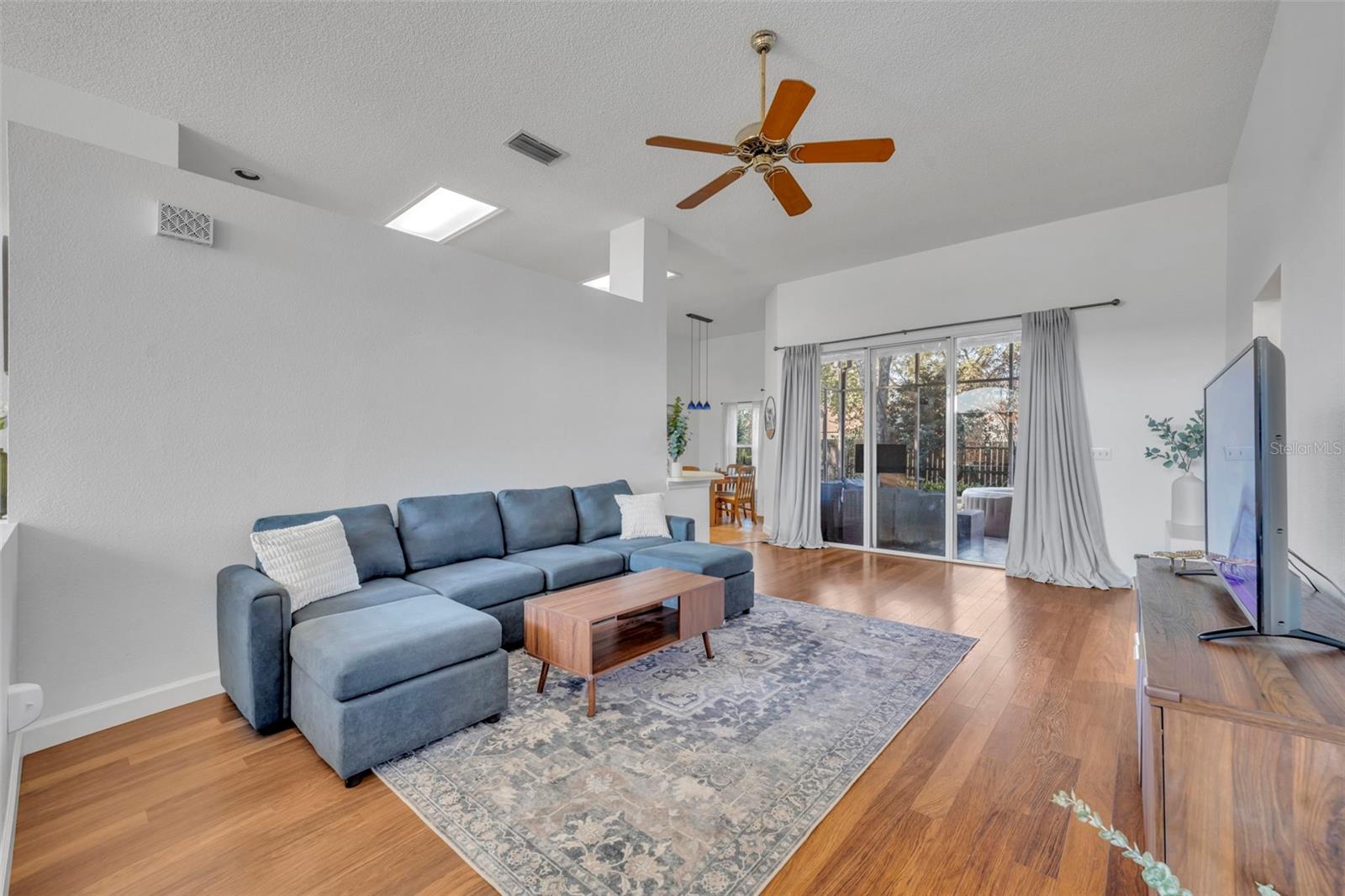 Image 7 of 44 For 2432 Deermeadow Drive