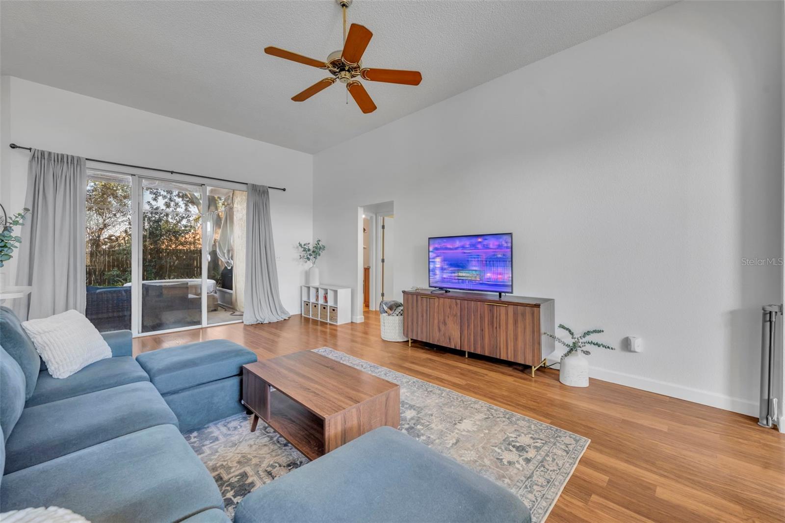 Image 8 of 44 For 2432 Deermeadow Drive