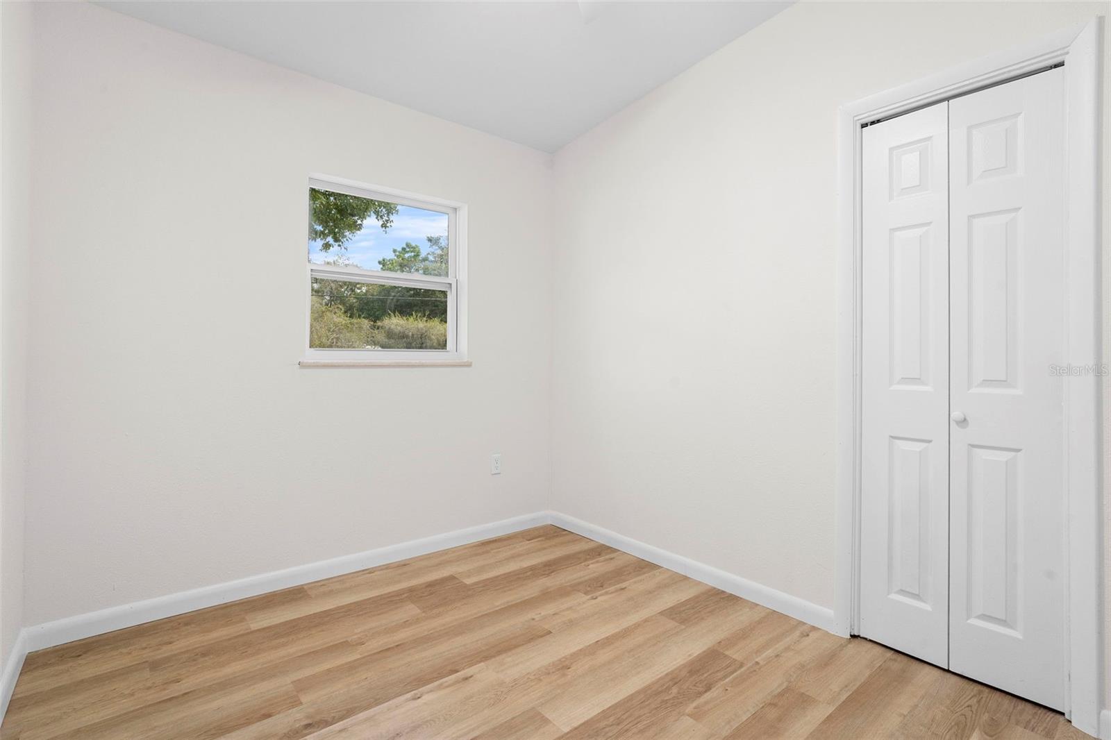 Image 9 of 47 For 3202 Kathleen Drive