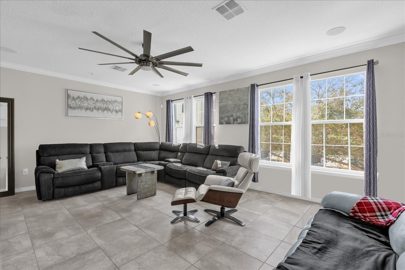 Image 11 of 32 For 1173 Orange Avenue