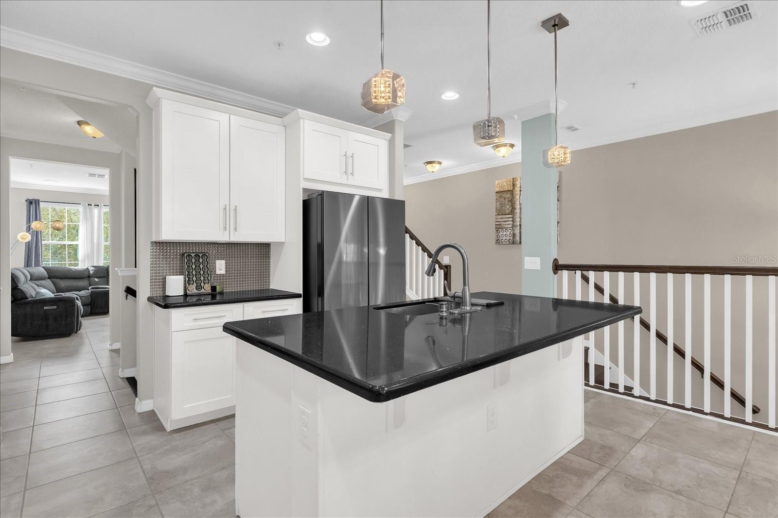 Image 6 of 32 For 1173 Orange Avenue