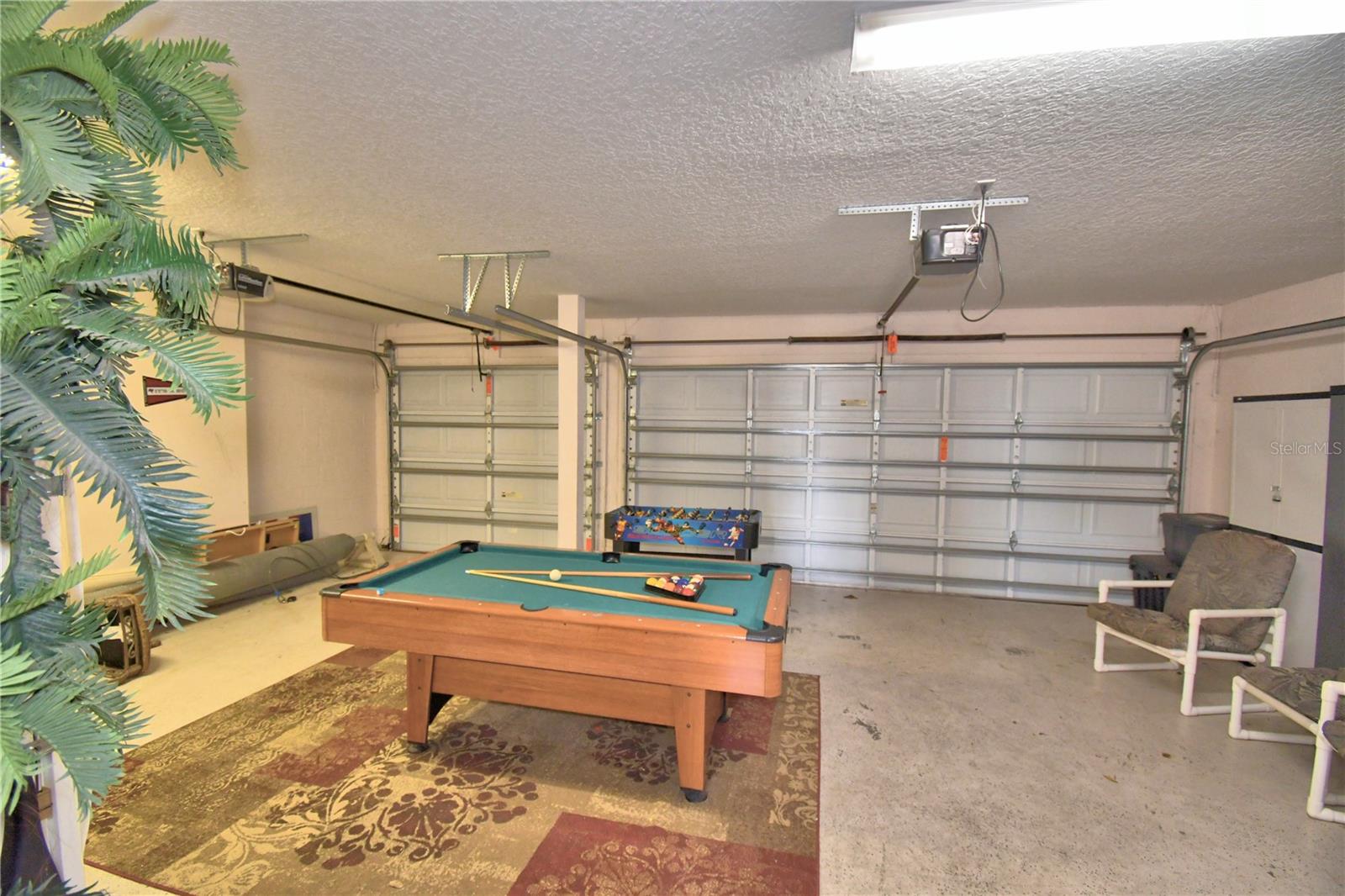 Listing photo id 40 for 609 Hampton Drive