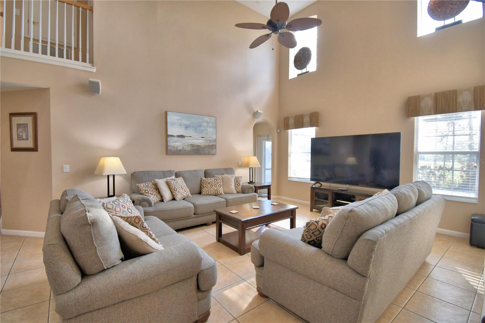 Listing photo id 42 for 609 Hampton Drive