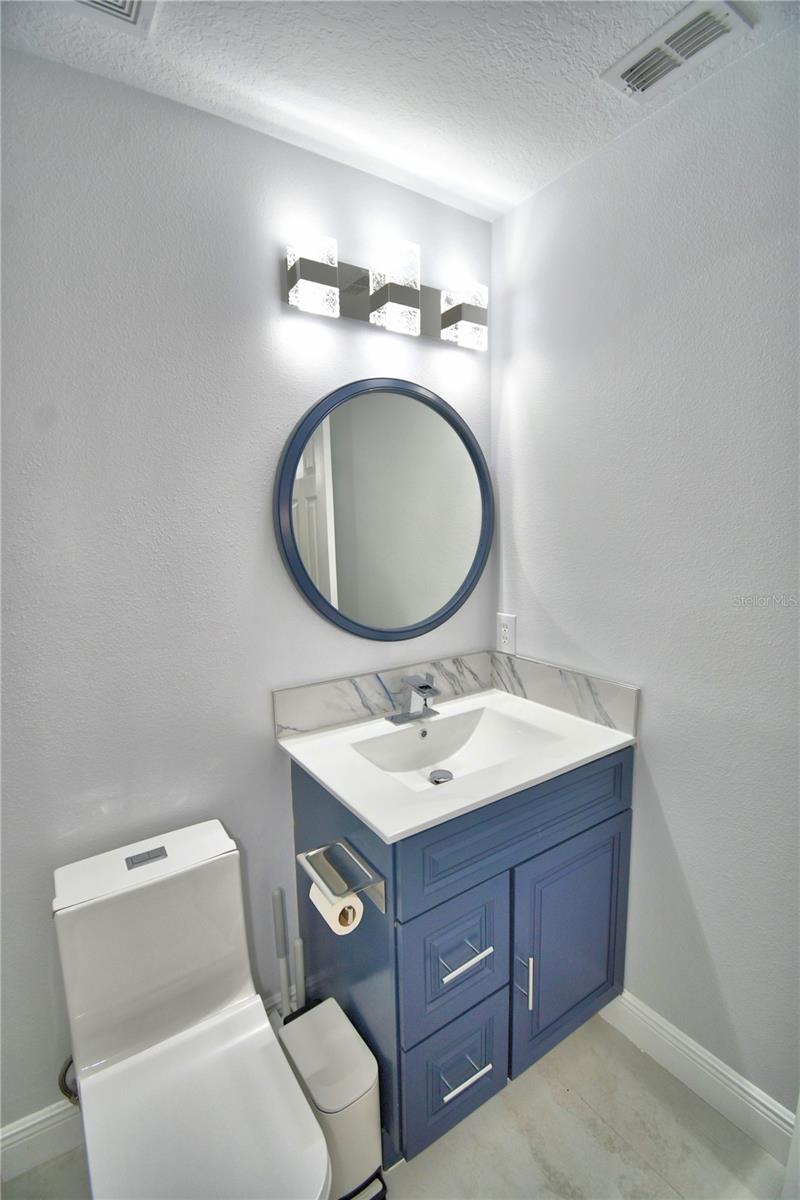 Image 20 of 47 For 459 Tivoli Circle