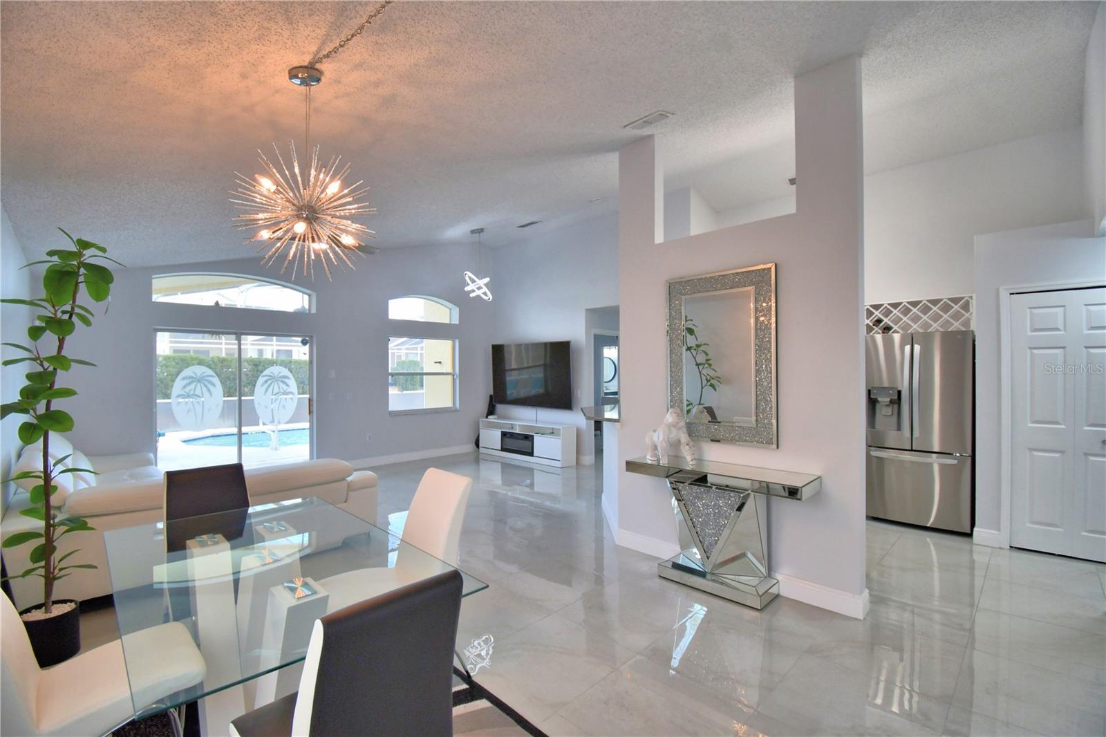 Image 4 of 47 For 459 Tivoli Circle