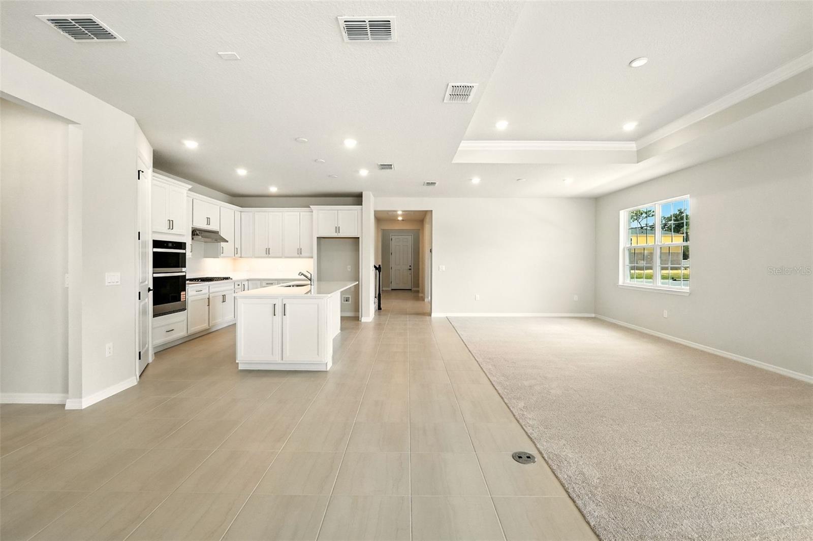 Image 10 of 25 For 276 Summer Pine Street