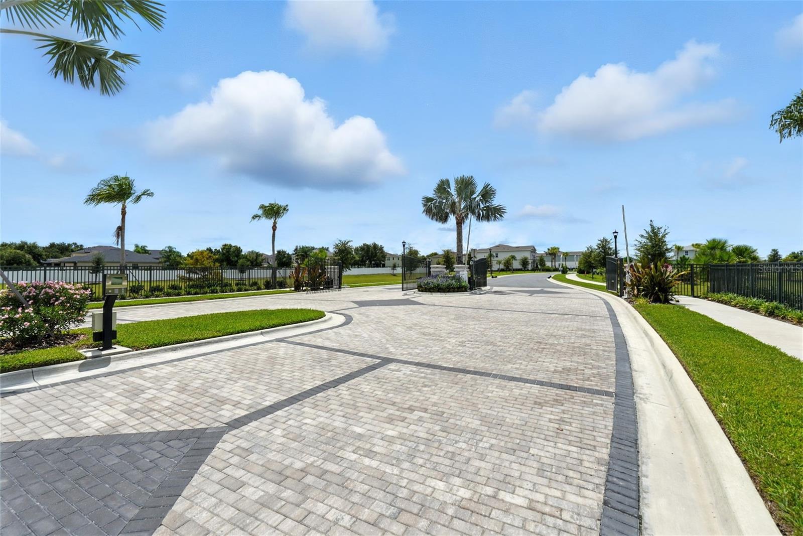 Image 25 of 25 For 276 Summer Pine Street