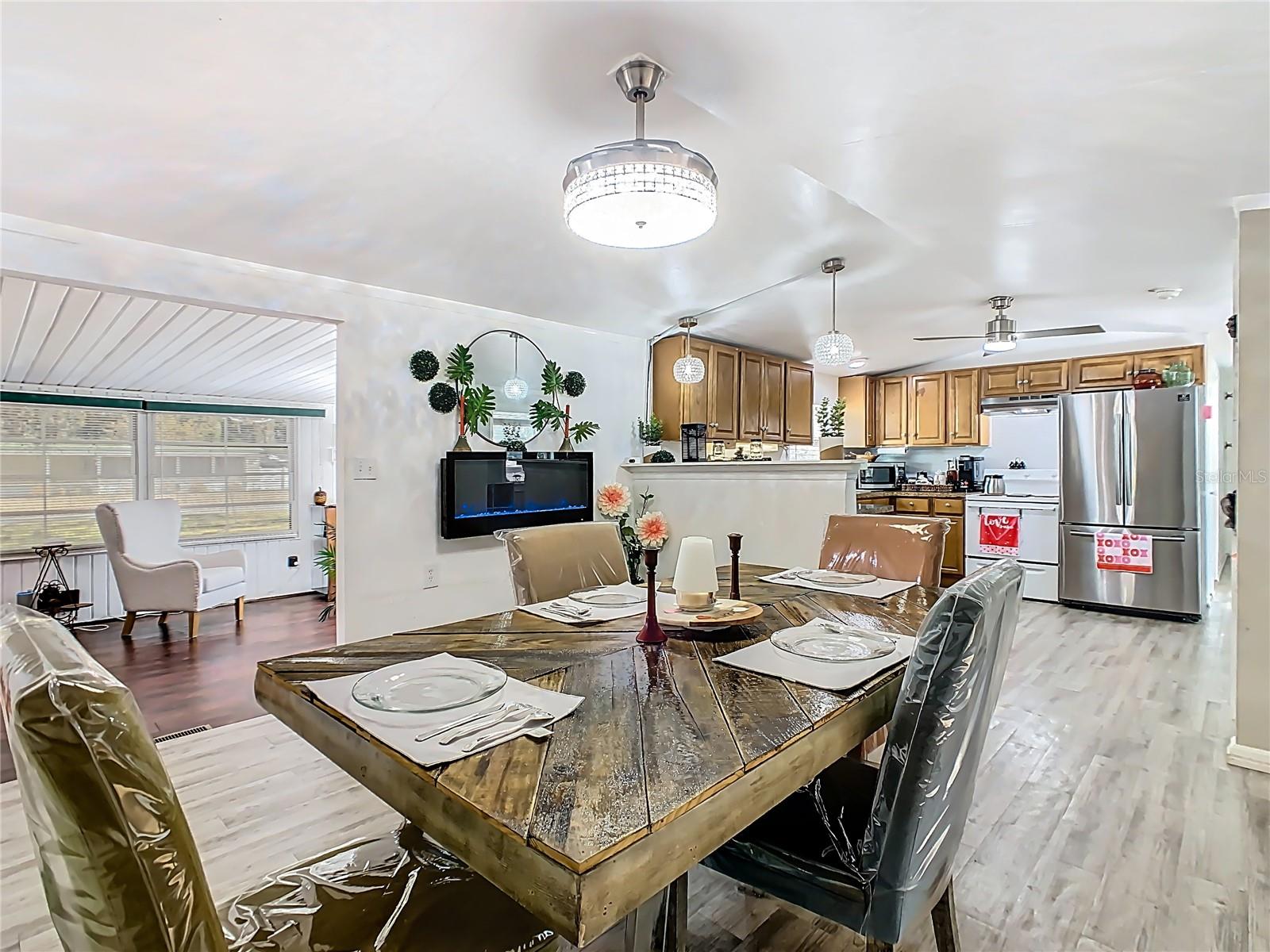 Image 14 of 51 For 106 Hales Road