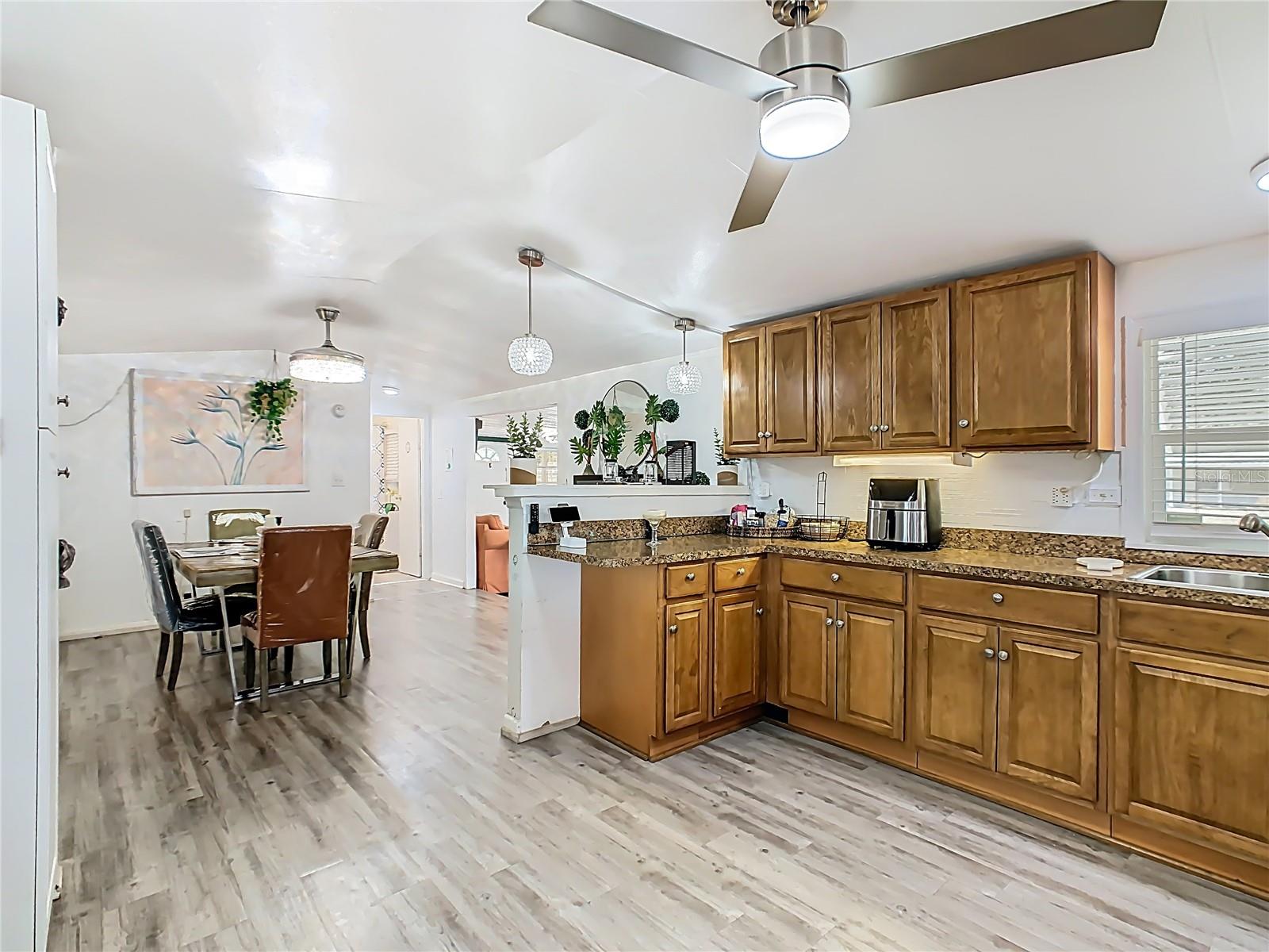 Image 20 of 51 For 106 Hales Road