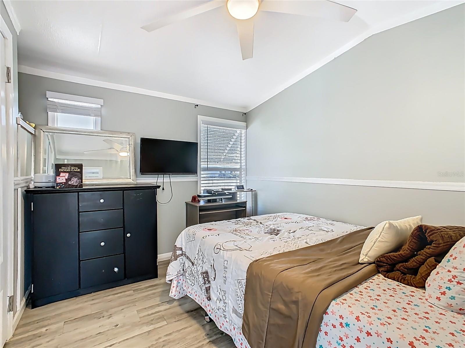 Image 22 of 51 For 106 Hales Road