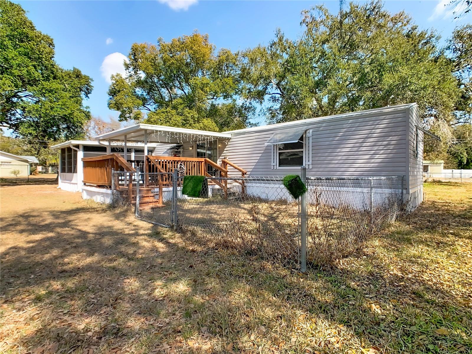 Image 46 of 51 For 106 Hales Road