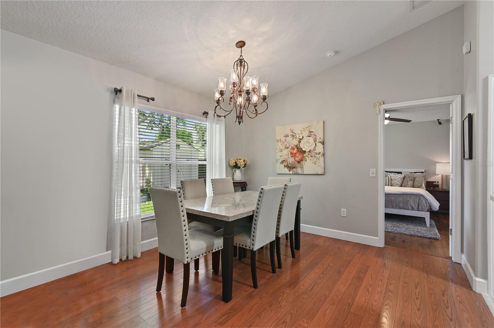 Image 18 of 68 For 10330 Pleasant View Dr.