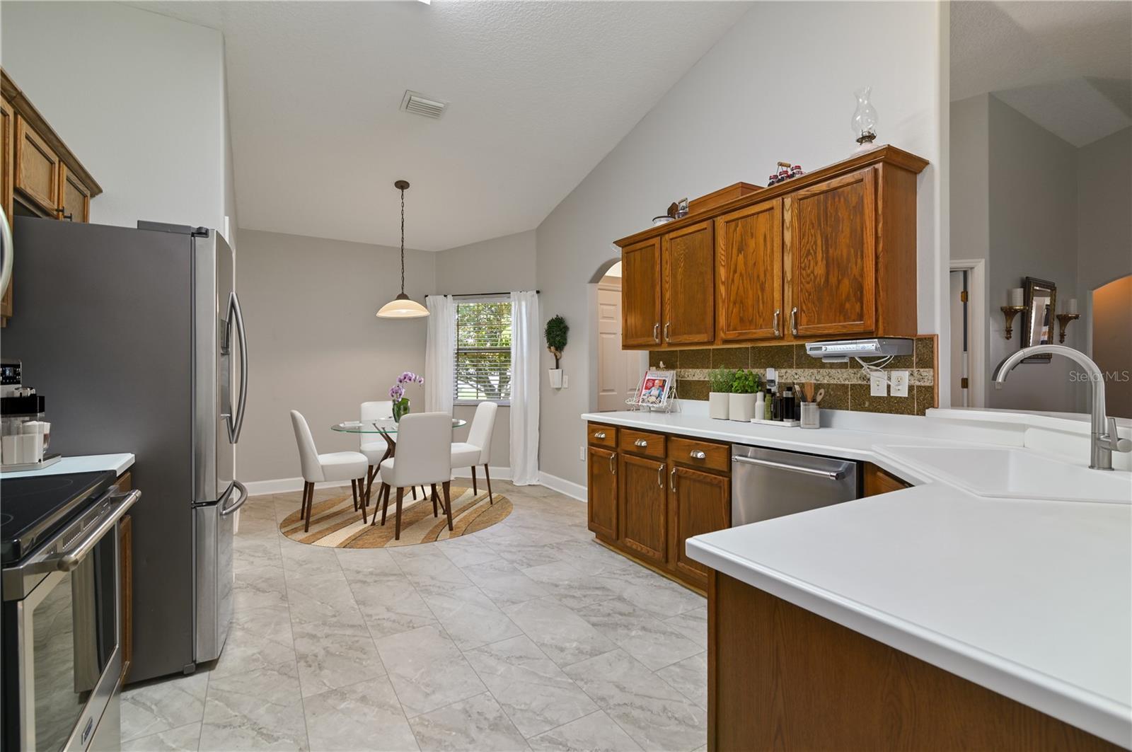 Image 22 of 68 For 10330 Pleasant View Dr.