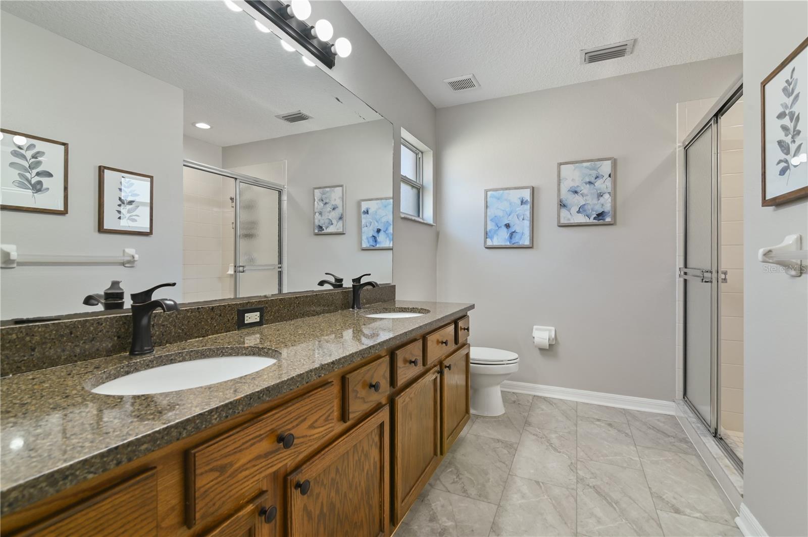 Image 32 of 68 For 10330 Pleasant View Dr.