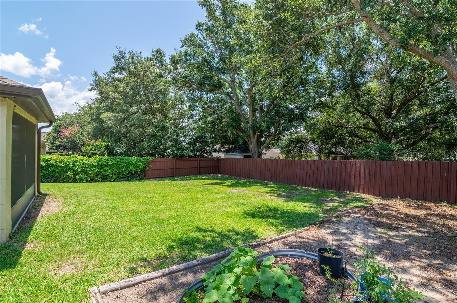 Image 48 of 68 For 10330 Pleasant View Dr.