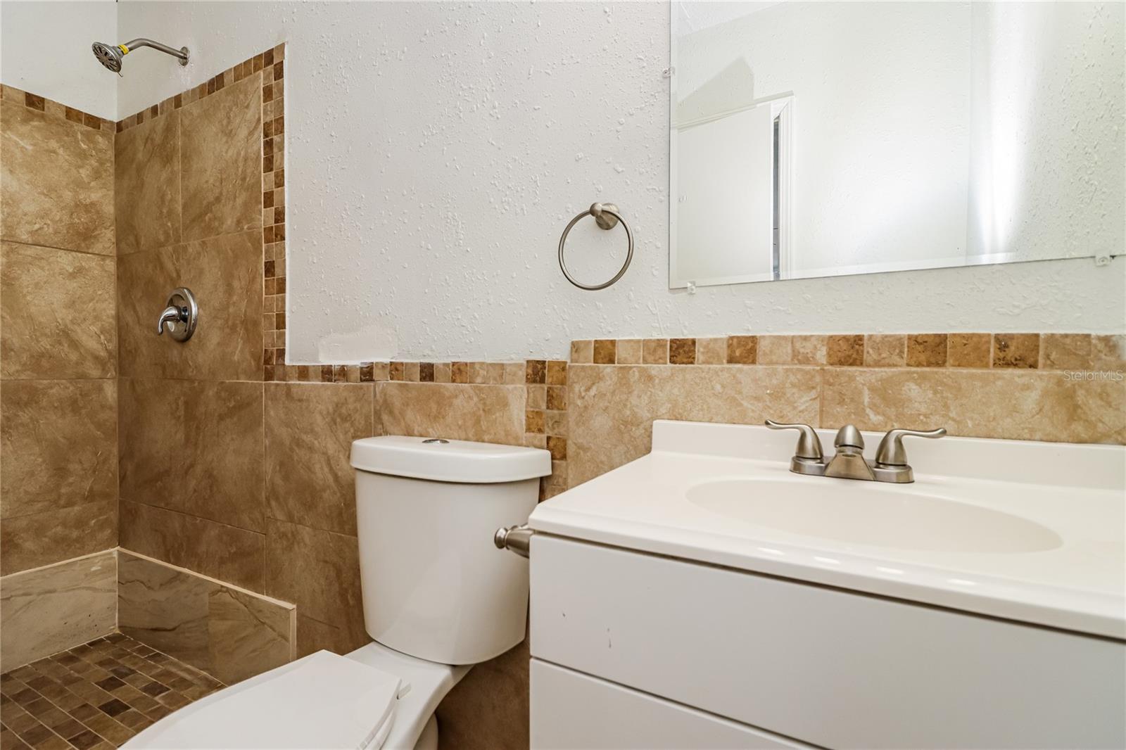 Image 11 of 16 For 2740 38th Street S