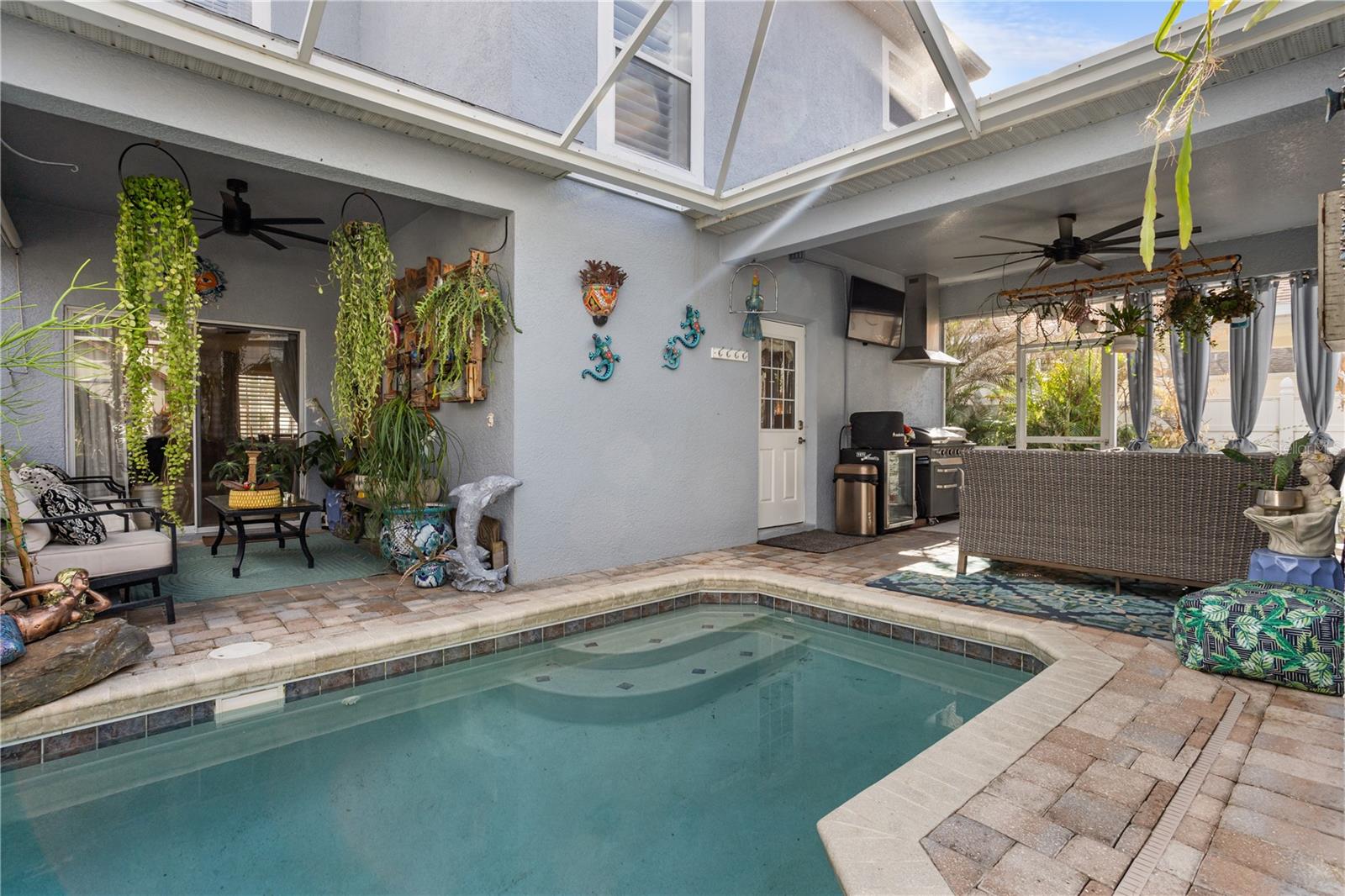 Image 34 of 46 For 6911 Beargrass Road